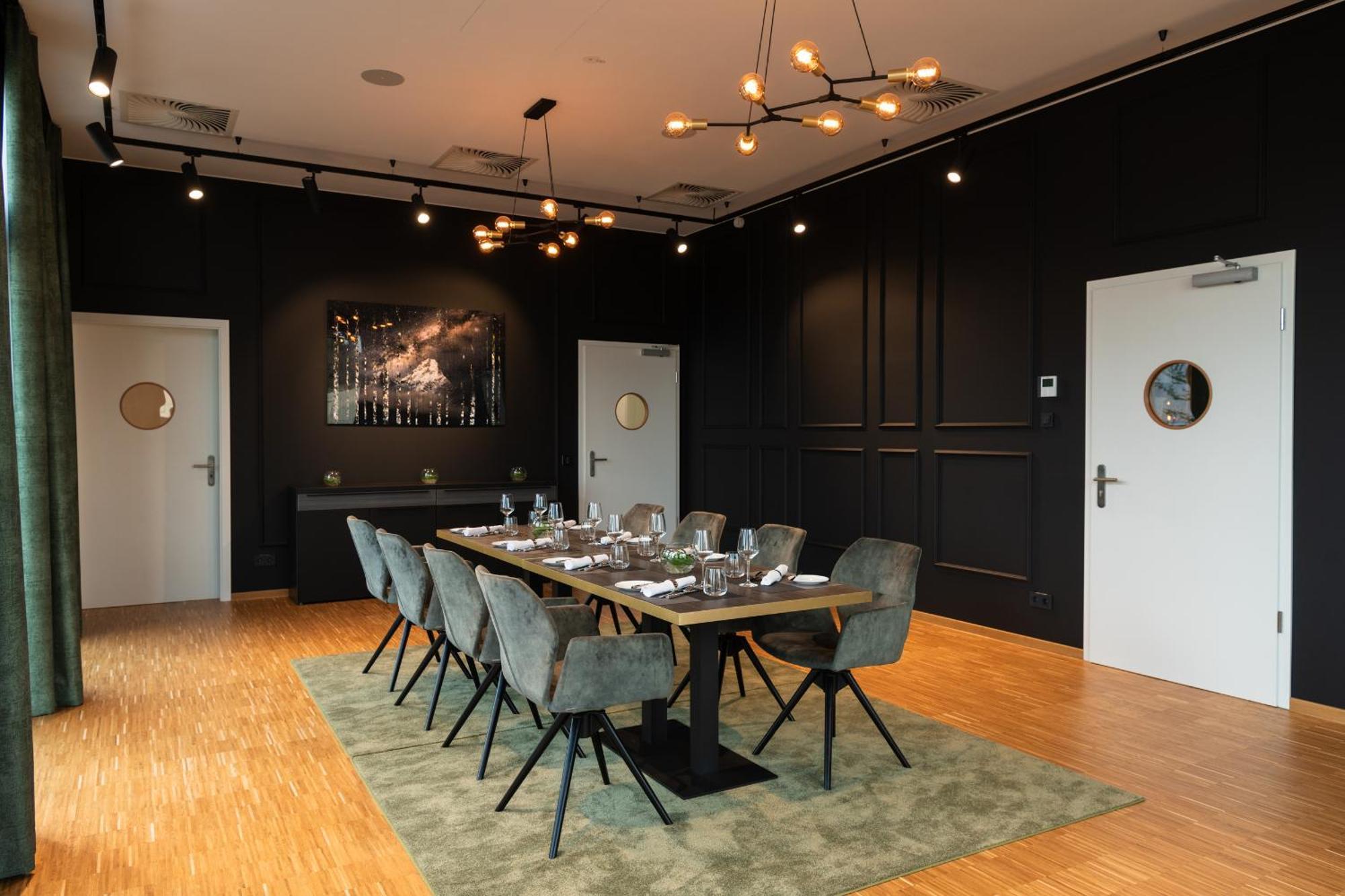 Target World Hunter'S Lodge Landscheid 外观 照片