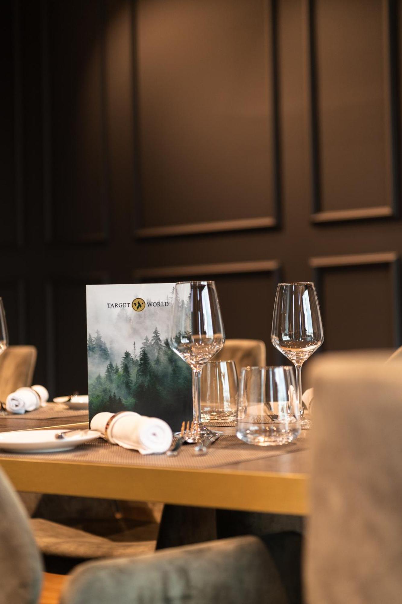 Target World Hunter'S Lodge Landscheid 外观 照片