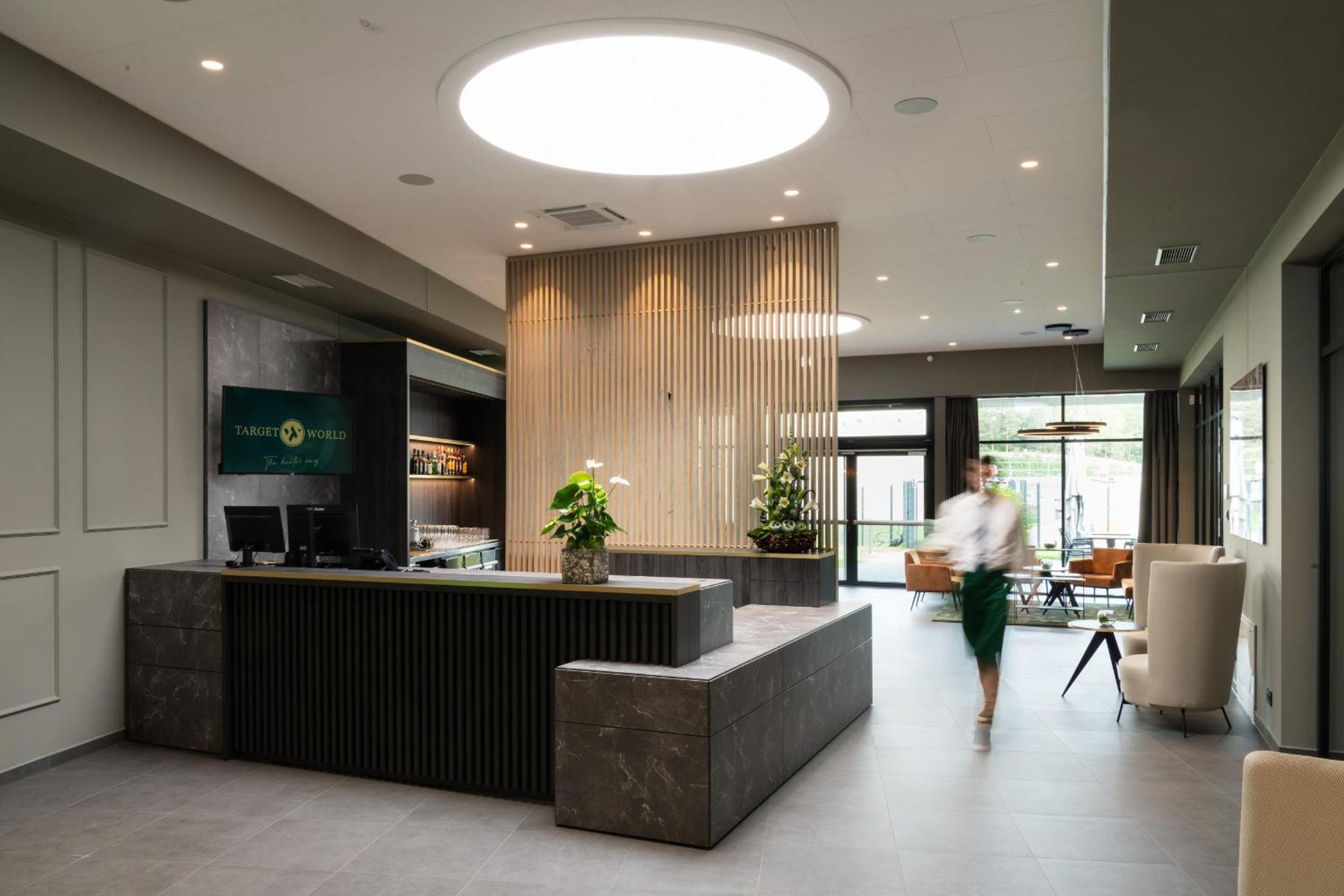 Target World Hunter'S Lodge Landscheid 外观 照片